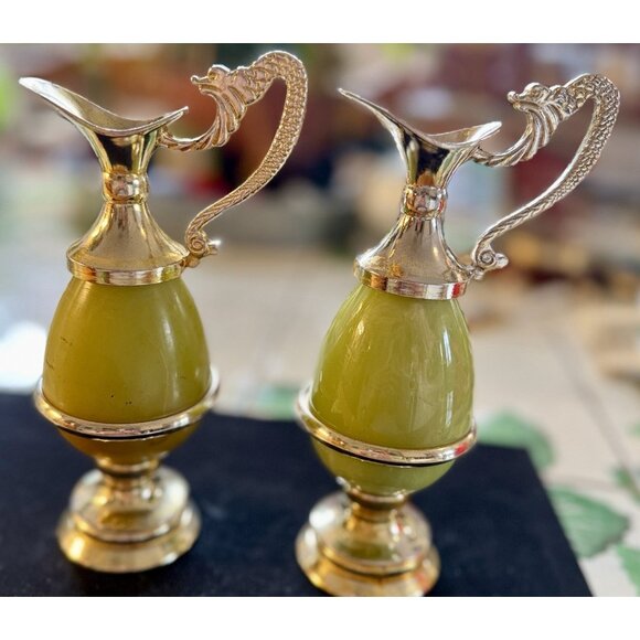 Vintage Pair of Onyx Brass England Small Vases Pitchers Jugs - Picture 8 of 16